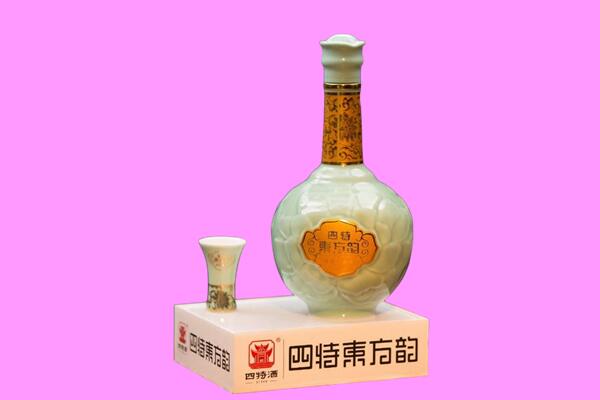 上海回收四特酒